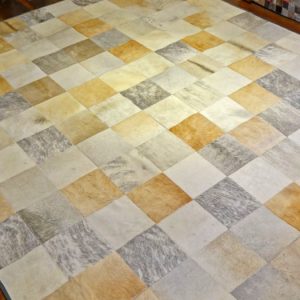 Alfombra Patch Gris / Caramelito / Blanco 20 x 20 cms.